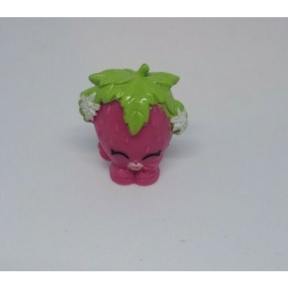 Shopkins Other - Shopkins Season 1 #03 Strawberry kiss Classic Ultra Rare Pink